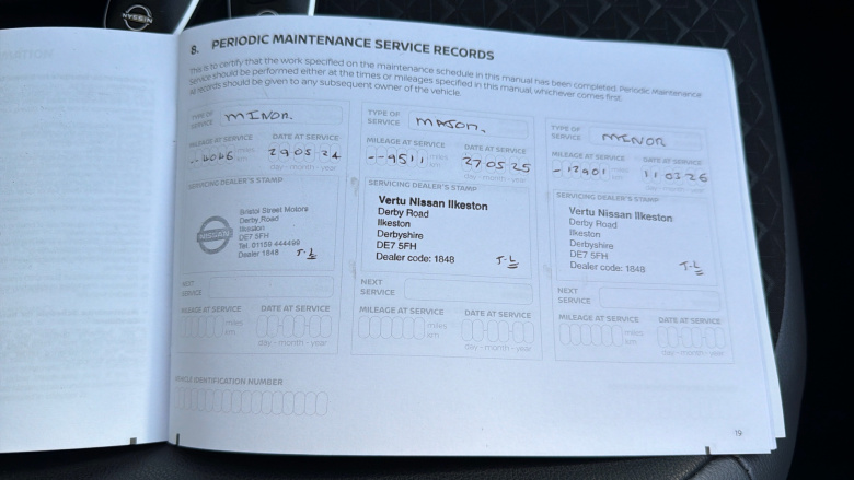 Nissan Juke 1.0 DiG-T 114 N-Connecta 5dr DCT Petrol Hatchback